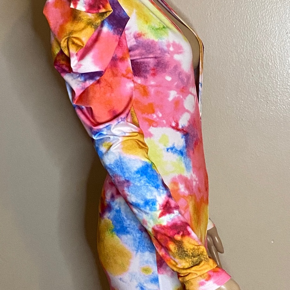 Jumpsuit - Picture 3 of 4